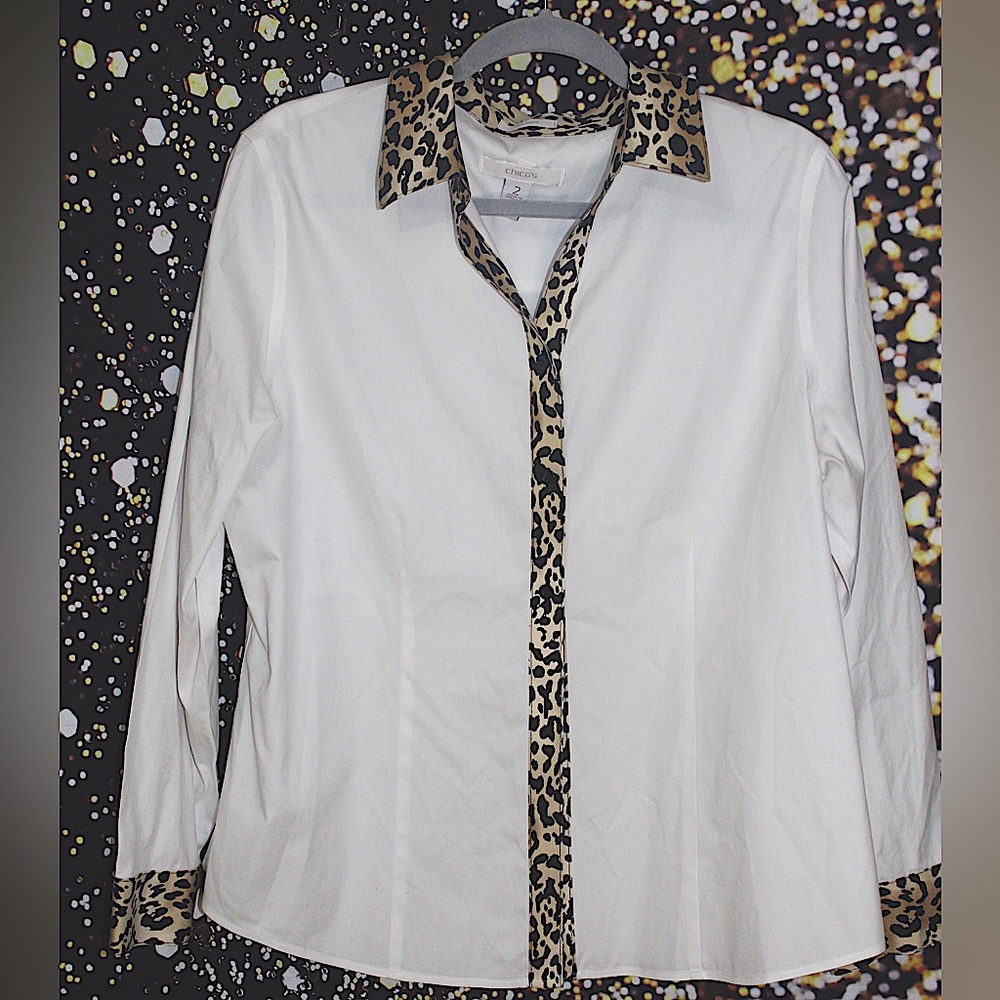 Chicos Animal lined Button up